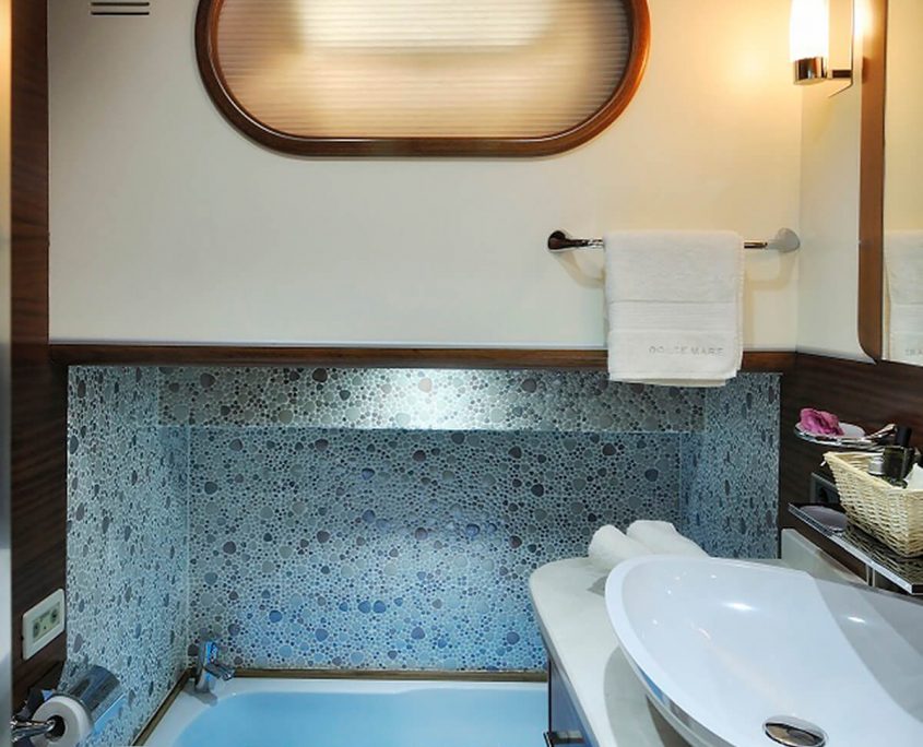 DOLCE MARE Bathroom DOLCE MARE Bathroom