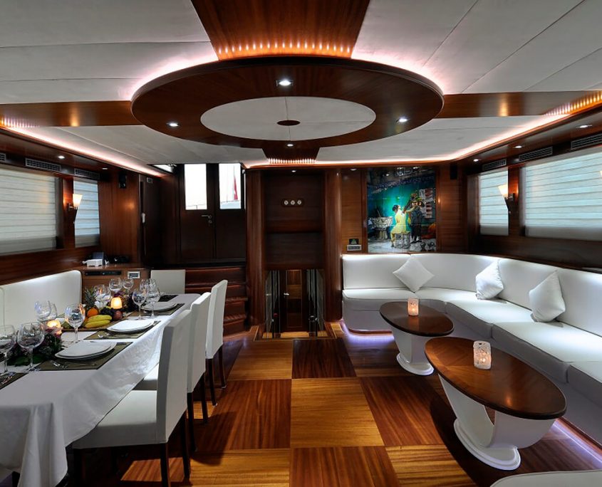 DOLCE MARE Salon DOLCE MARE Salon