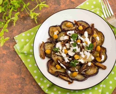 Salad-with-fried-eggplants-chickpeas-and-dates-min Salad-with-fried-eggplants-chickpeas-and-dates-min