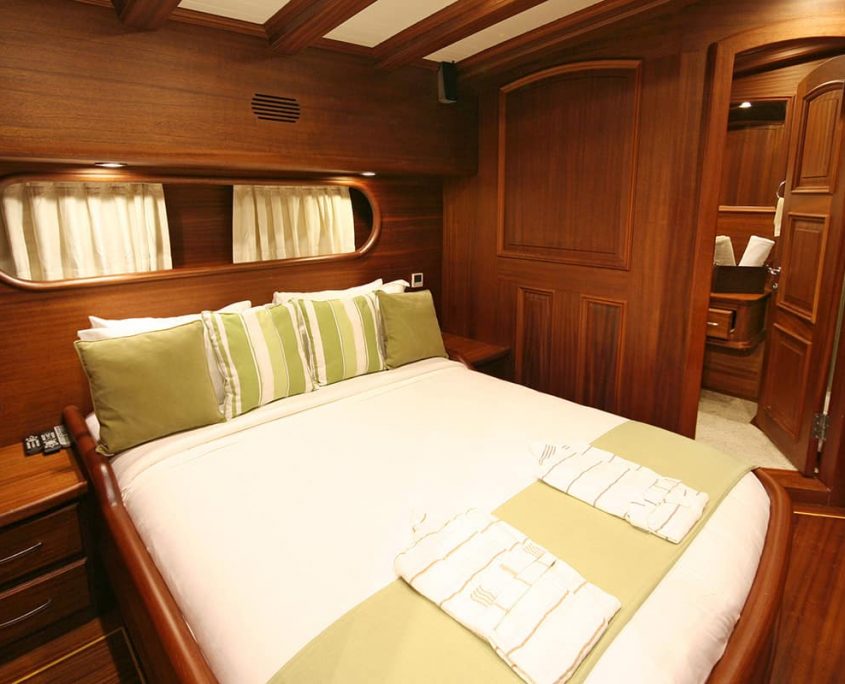 CANER 4 Double cabin