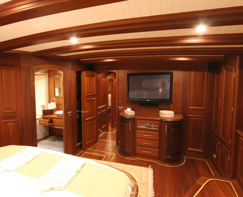 CANER 4 Master cabin