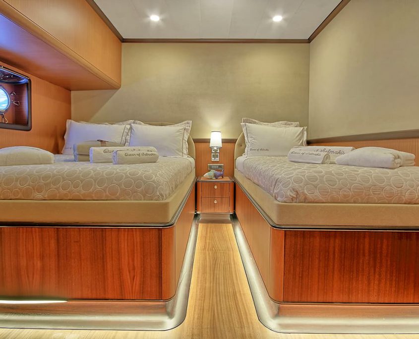 QUEEN OF SALMAKIS Triple cabin QUEEN OF SALMAKIS Triple cabin