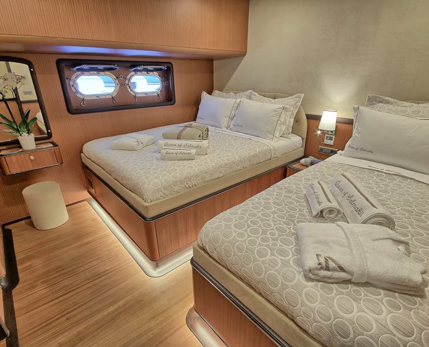 QUEEN OF SALMAKIS Triple cabin QUEEN OF SALMAKIS Triple cabin