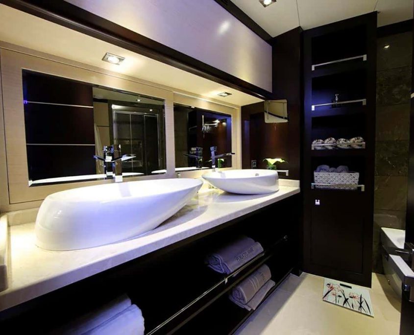 PERLA DEL MARE Bathroom